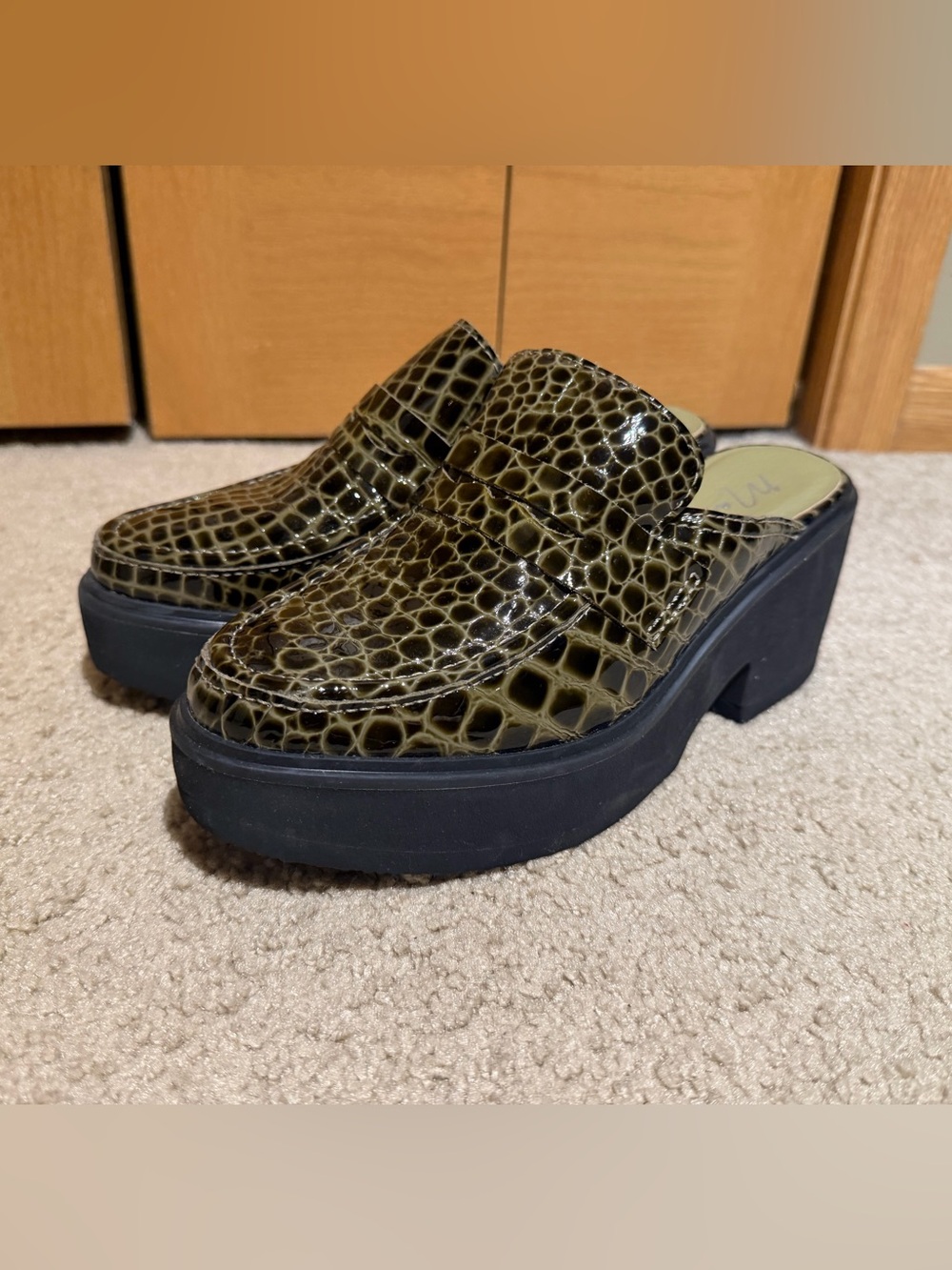 Matisse Olive Croc-Embossed Platform Mules